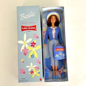 2001 Mattel Little Debbie Snacks Special Edition Barbie Doll NIB